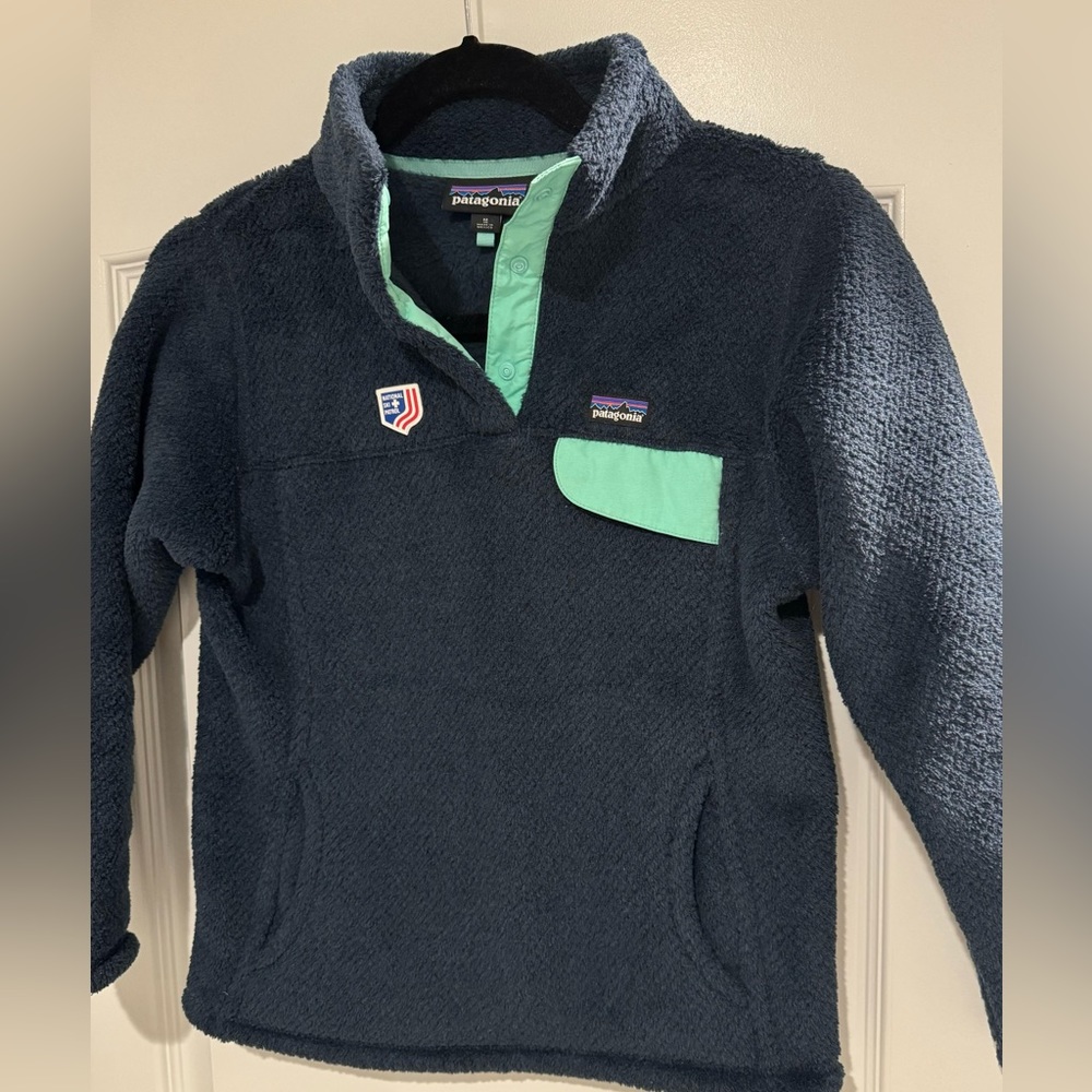 Patagonia re-tool snap-t fleece pullover from National Ski Patrol collab NWOT